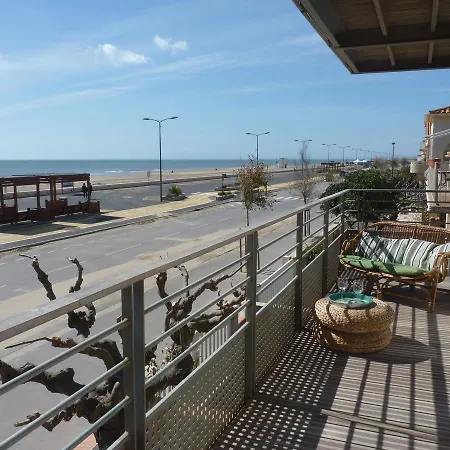 Appartement T3, Front De Mer, 4 Couchages, Narbonne-Plage